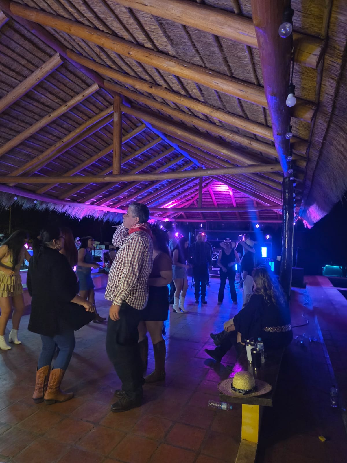 Noche de baile en el quincho